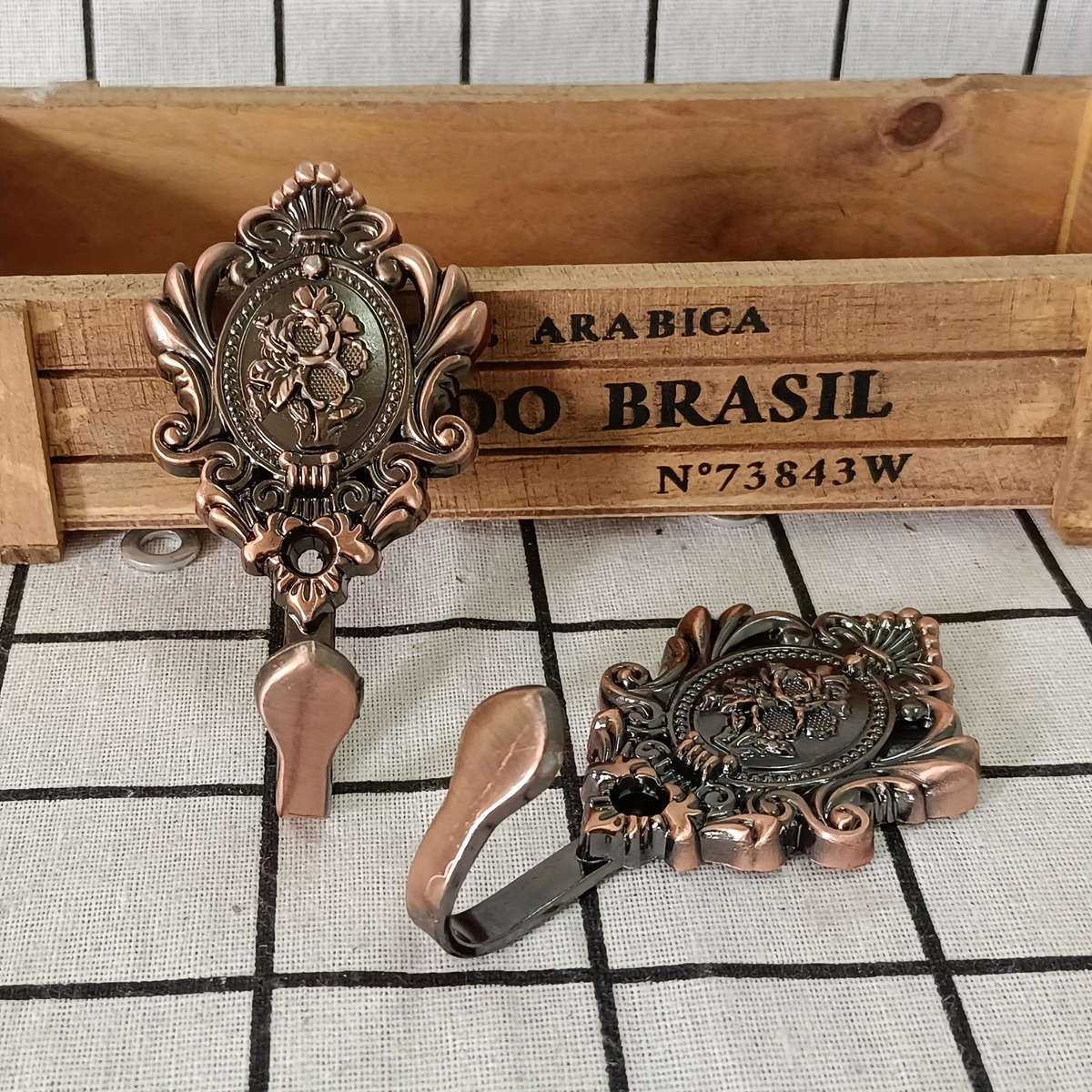 Hook Upcolor Bronze 1