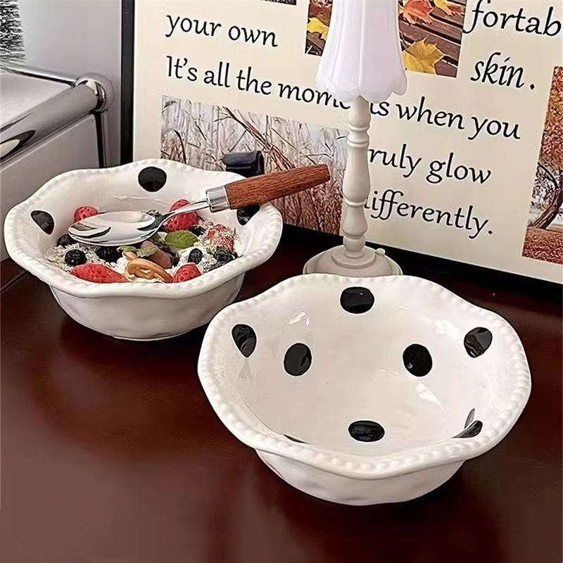 Bowl Color Black Polka Dot