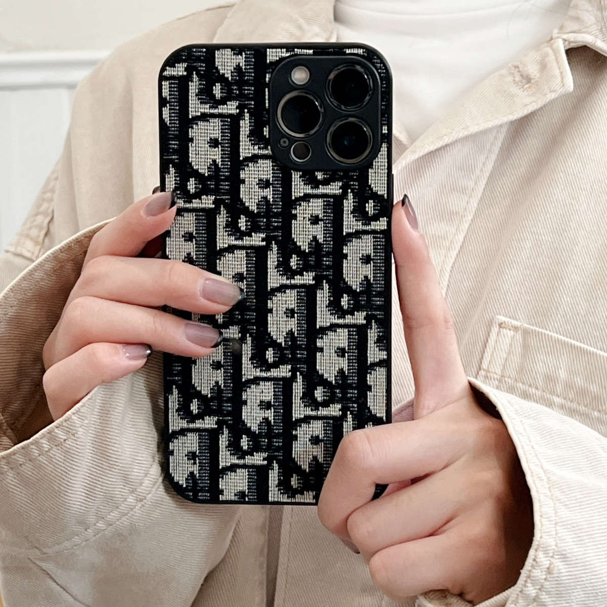 1Pc White For iPhone X Premium Embroidered Phone Case