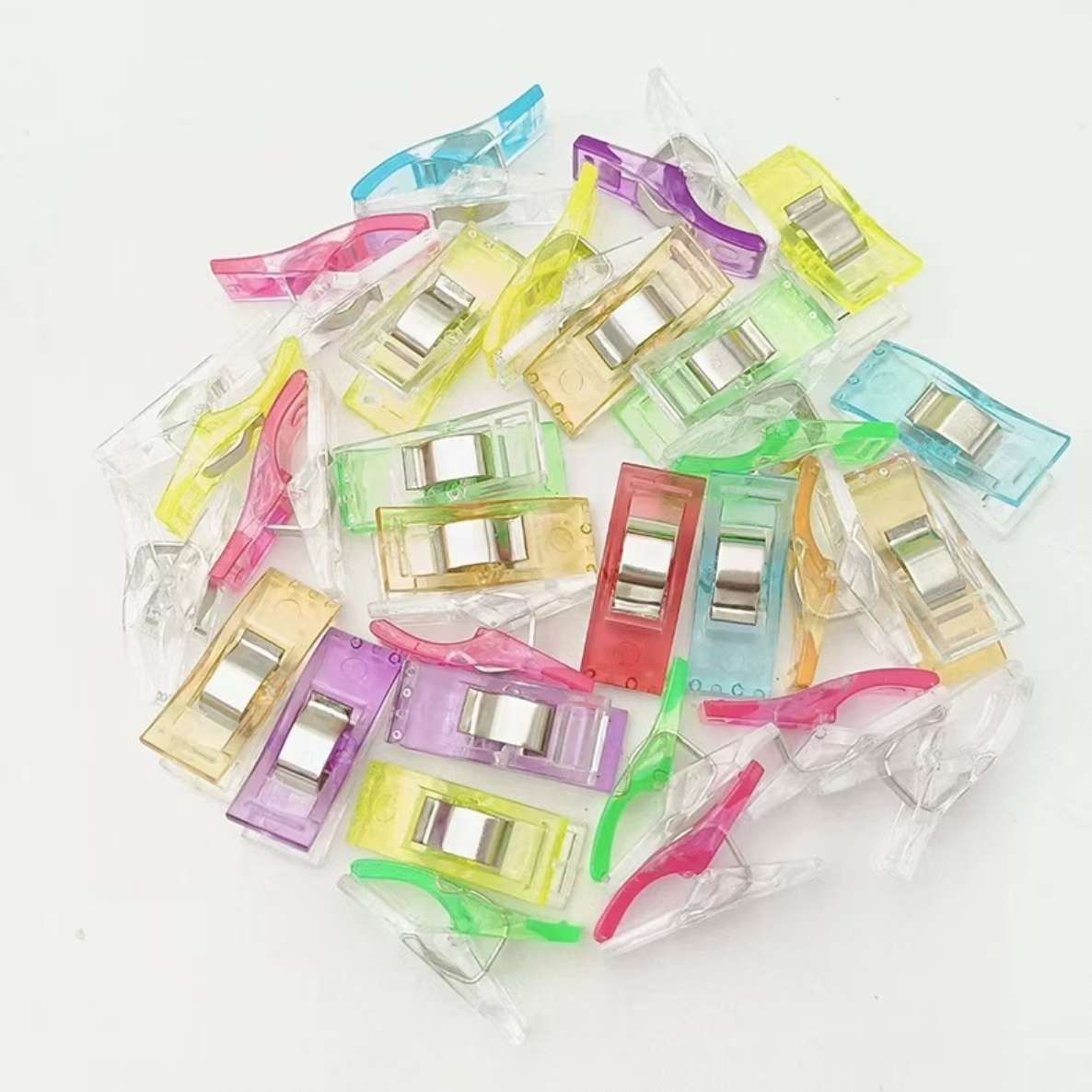 Clip Assorted Varieties Quantity 5 Pieces