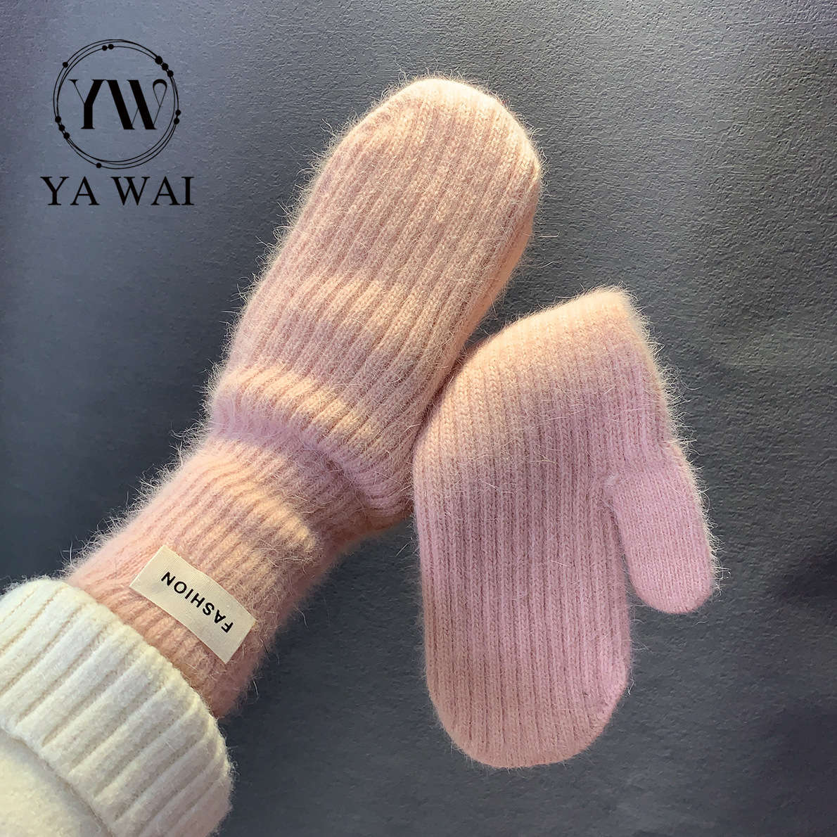 Gloves Color Khaki 1