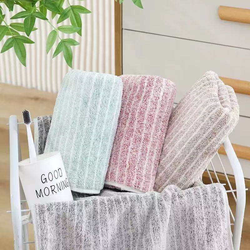 Towel Color 4Pcs Random Color