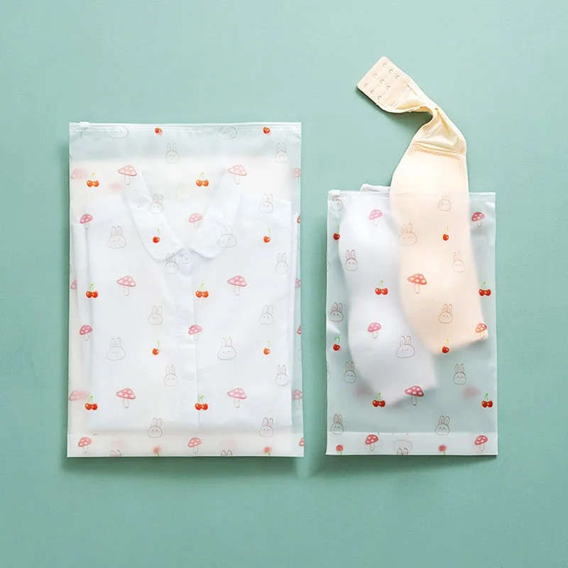 Storage Bag Color  Sizes 20X28Cm