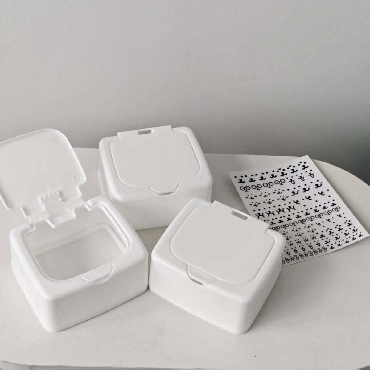 Antibacterial Box Square 3 Pieces Includes One Free Transfer Sticker