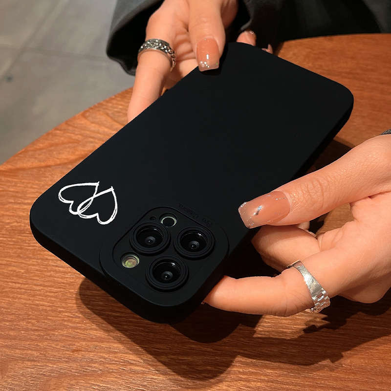 1Pc Black For iPhone 16 Plus Line And Heart Design Phone Case