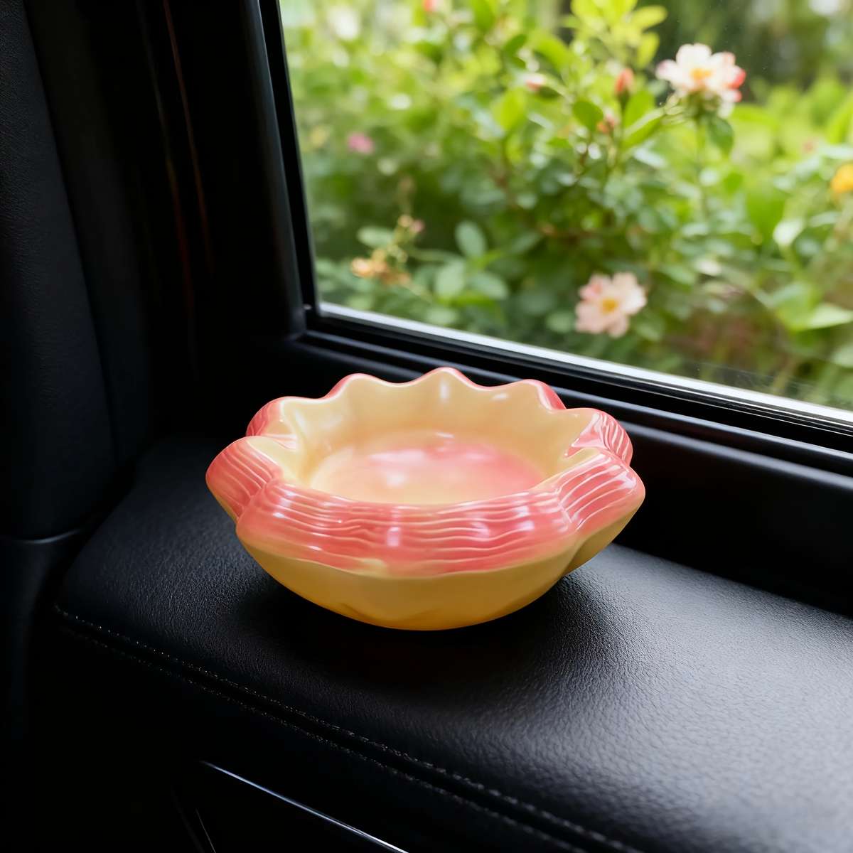 2PCS Classic Creative Egg Tart Crust Shaped Ashtray Cute Ceramic Ashtray 2pcs