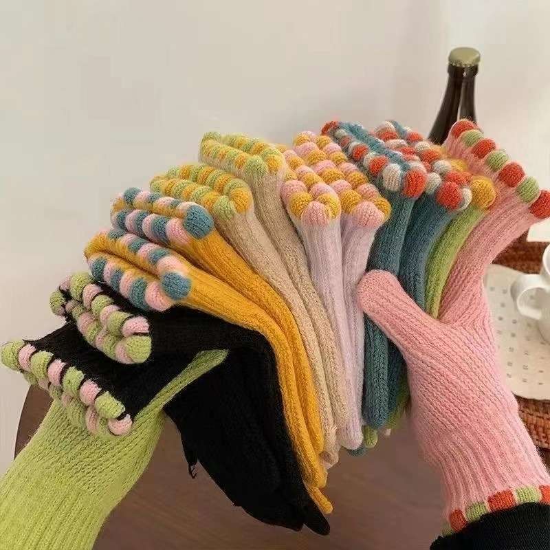 Gloves Color Green Sugar Beans