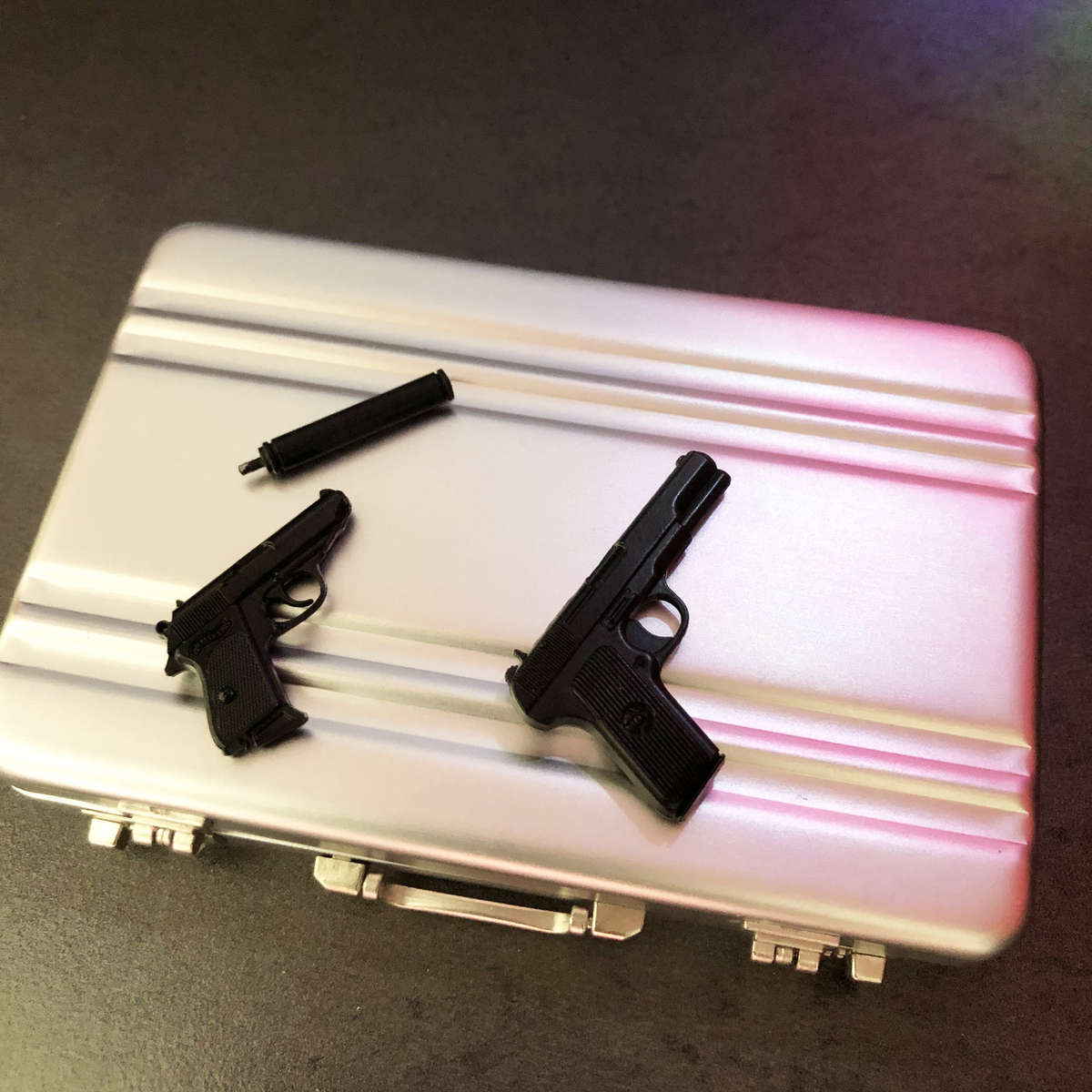 Toy Guns Color Silenced Pistol