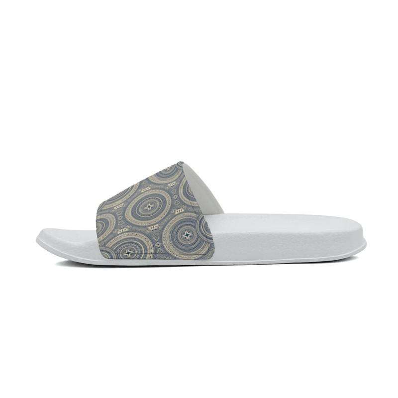 Sandals Color White Size Uk 2.5