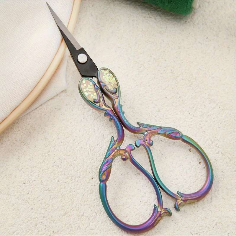 Scissors Color Titanium