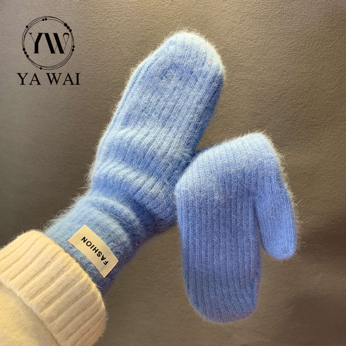 Gloves Color Khaki 1