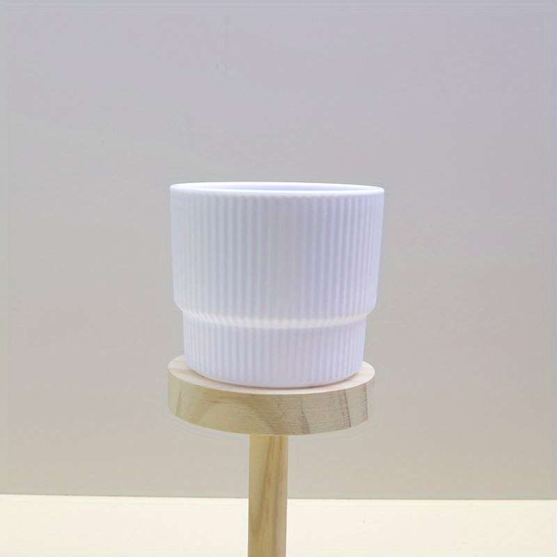 Flowerpot   White Add 1Pc Black