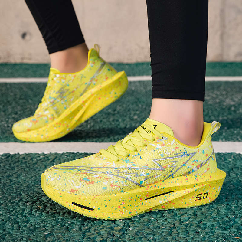 Sneakers Color Yellow Sizeuk 7