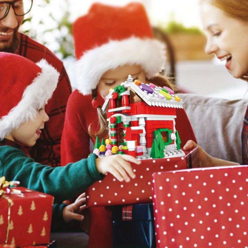 3D Building Model Puzzle Set Color Gingerbread House  322 Pcs