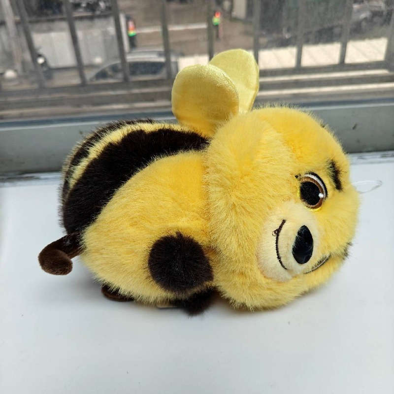 Toy Doll Style Bee Quantity 1pc