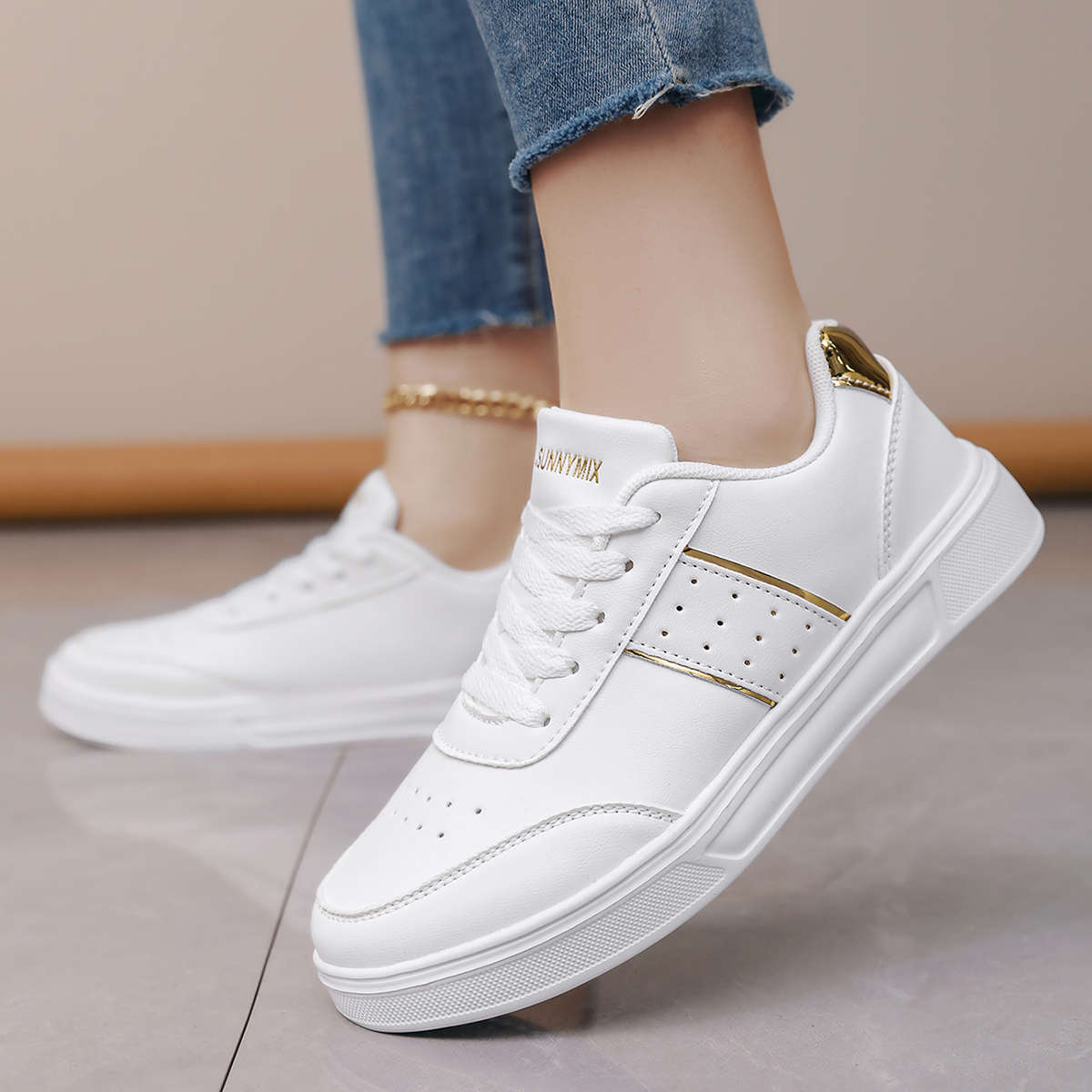 Sneakers Color White Sizeuk 7.5
