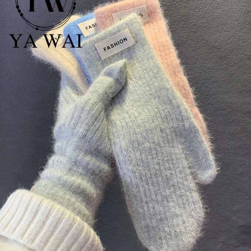 Gloves Color Khaki 1
