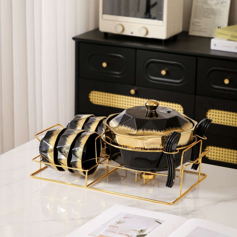 Bowl Color Black 1 Soup Pot  1 Iron Rack  6 Bowls  7 Spoons