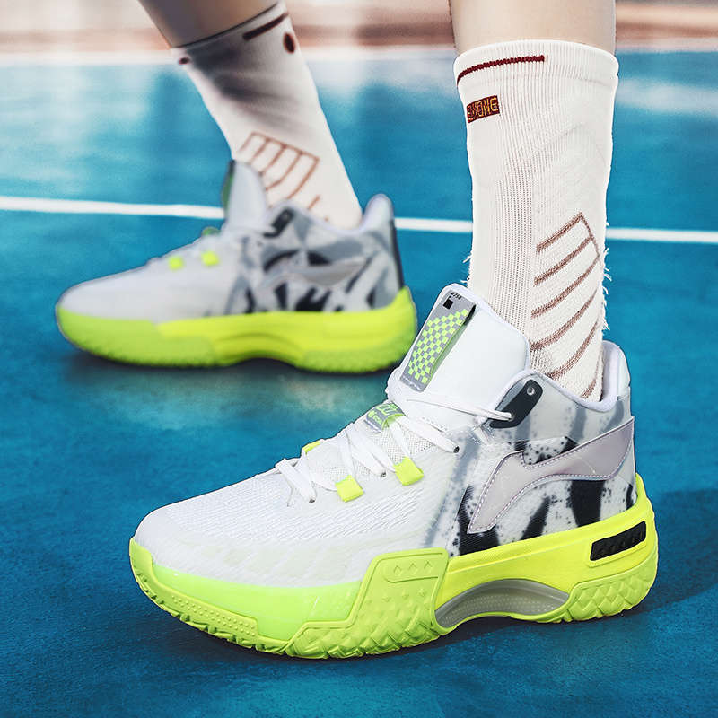 Sneakers Light Lime Size Uk 7