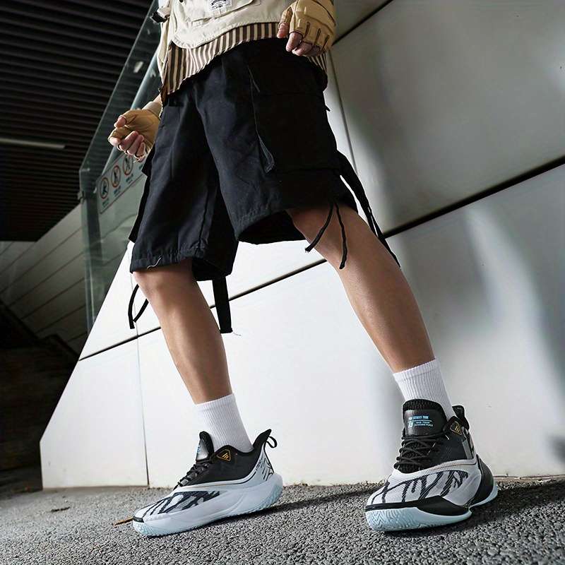 Sneakers Black Size Uk 7