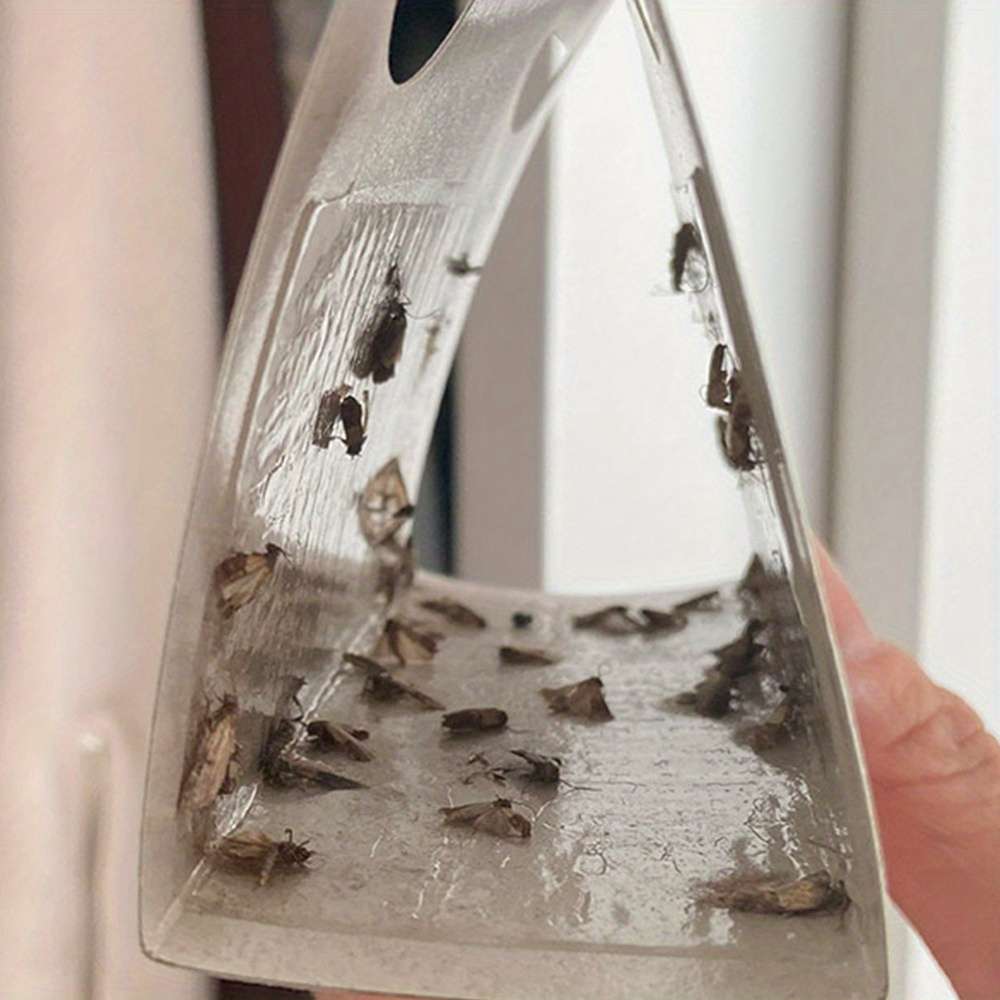 Fruit Fly Traps Model 1 Box Of Moth Catchers  5 Bags In A Color Box