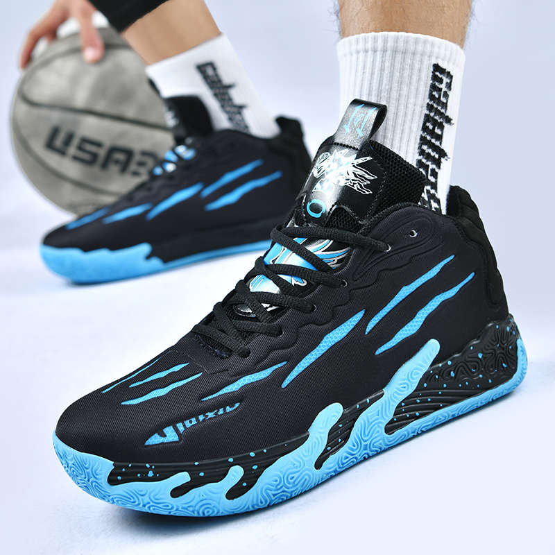 Sneakers Black Size Uk 7