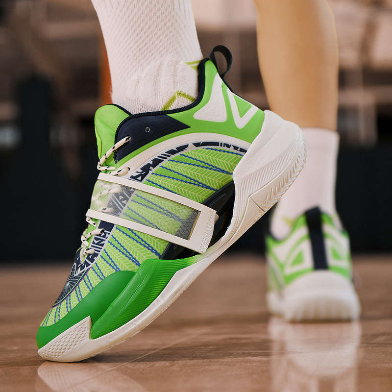 Sneakers Green Size Uk 7