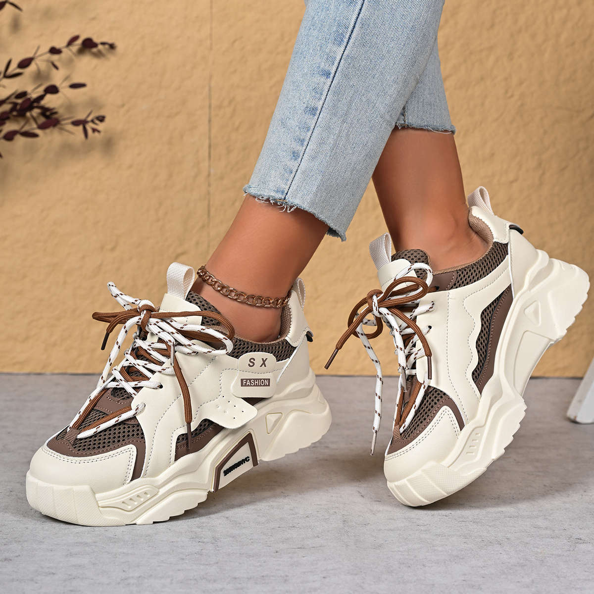 Women S Sneakers Color Beige Sizeuk 5.5