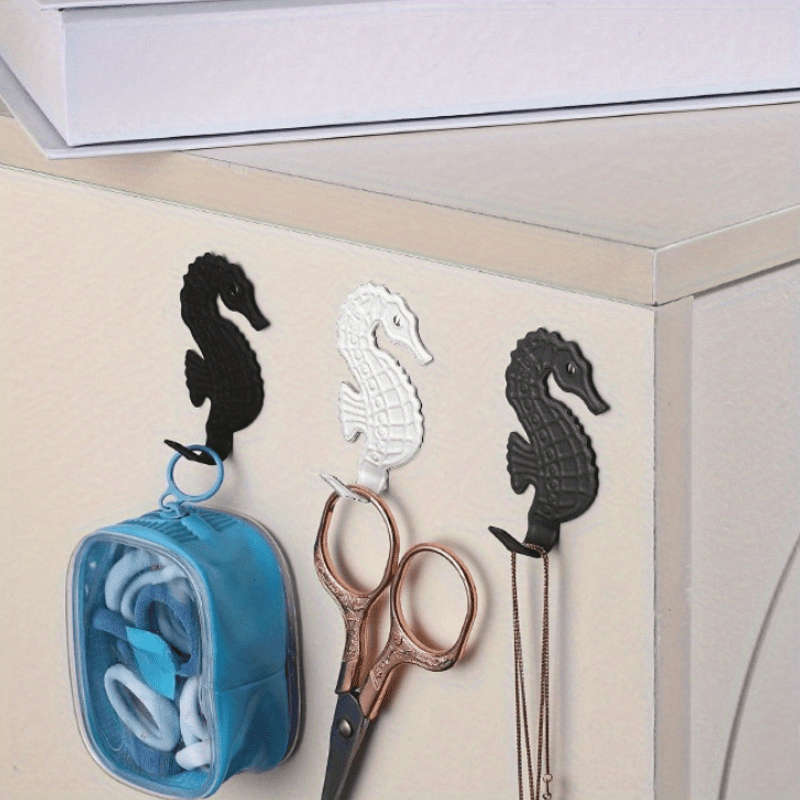 Hook Upquantity 3Pcs