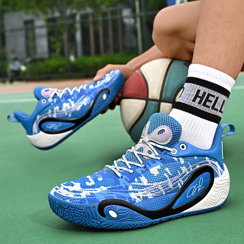 Sneakers Blue Size Uk 7