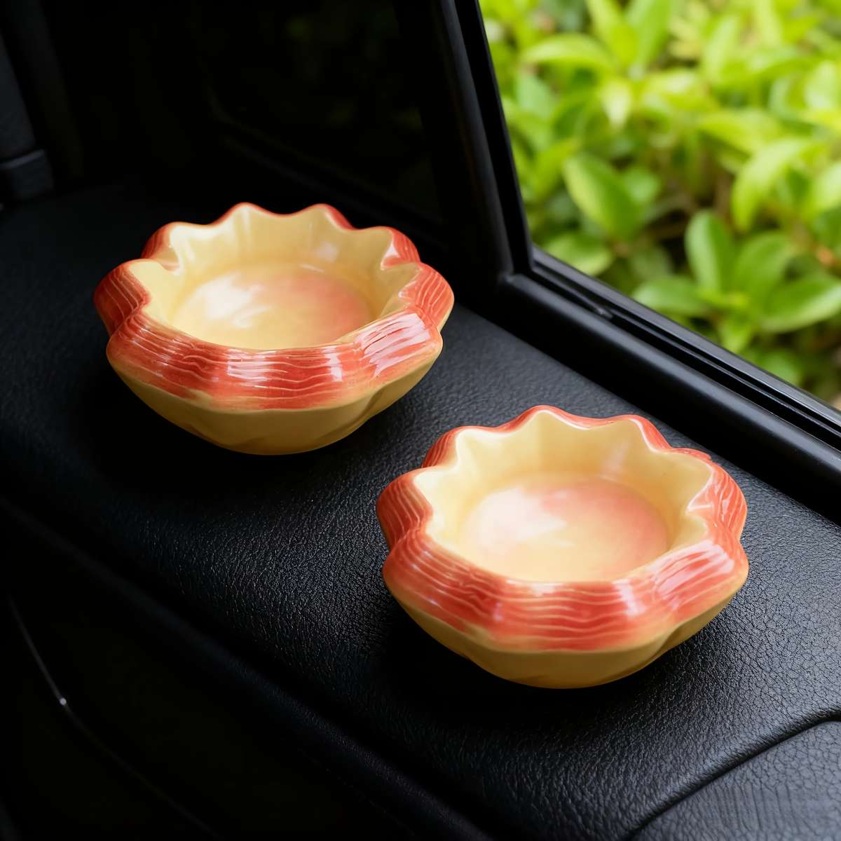 2PCS Classic Creative Egg Tart Crust Shaped Ashtray Cute Ceramic Ashtray 2pcs
