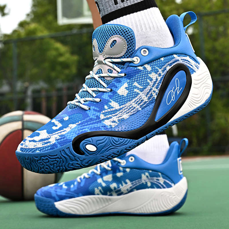 Sneakers Blue Size Uk 7