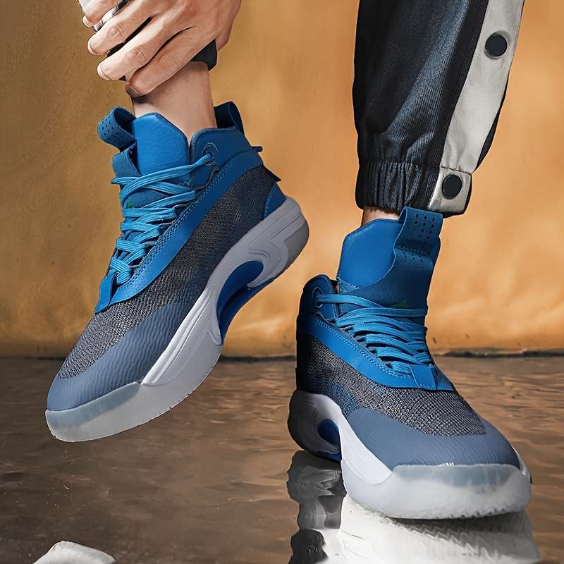 Sneakers As Shown Size Uk 7