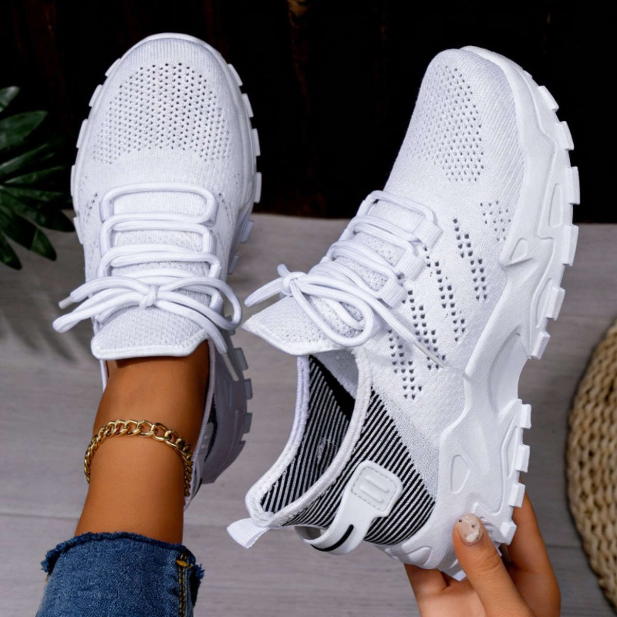 Women S Sneakers Color White Pink Sizeuk 5