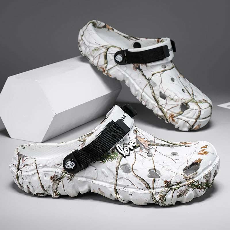 Sandals Color White Size Uk 8 Wide