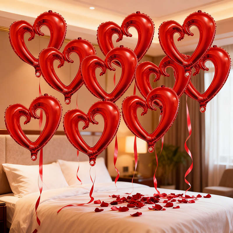 10Pcs Modern Unique Vibrant Inch Hollow Heart Shaped For Holiday Gathering Red