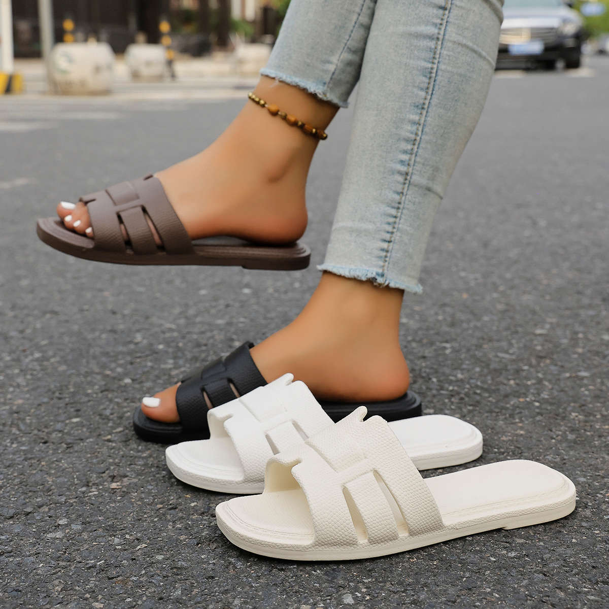 Sandals Color Black Size Uk 2.5