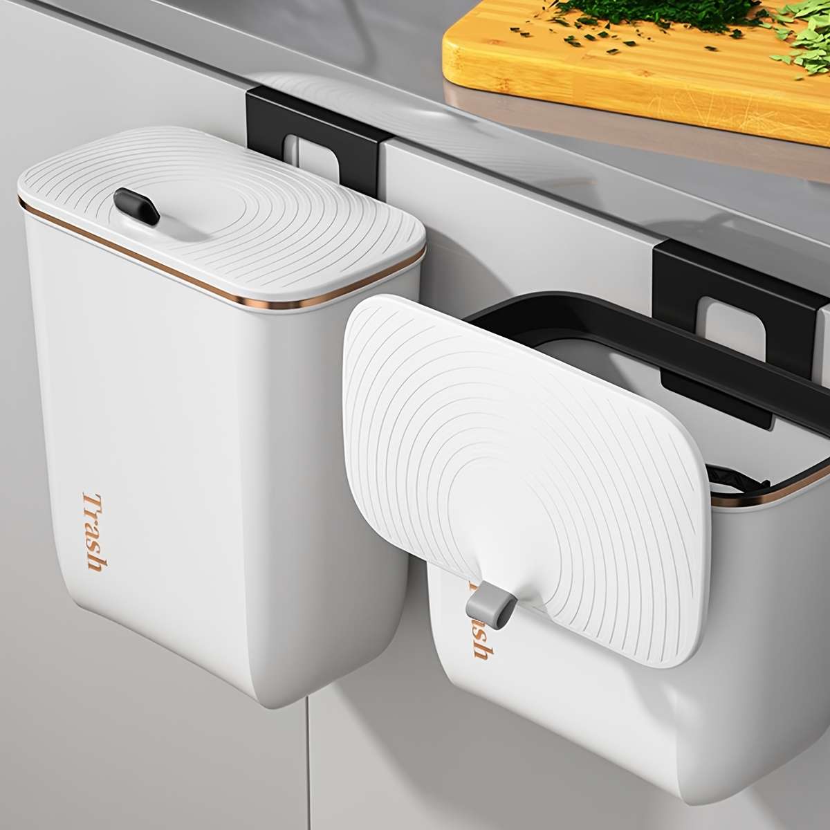 Garbage Can Model Green N7