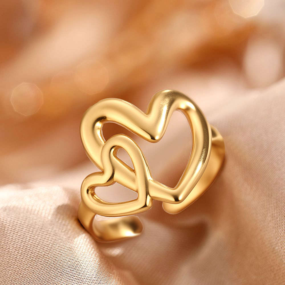 Elegant Heart Comfort Fit Stackable Ring Color Golden