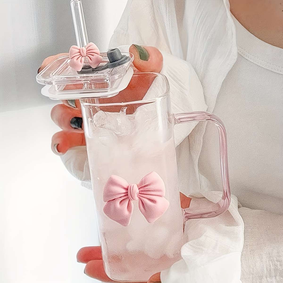 Water Cup Style Two Pack  1 Cup   1 Straw