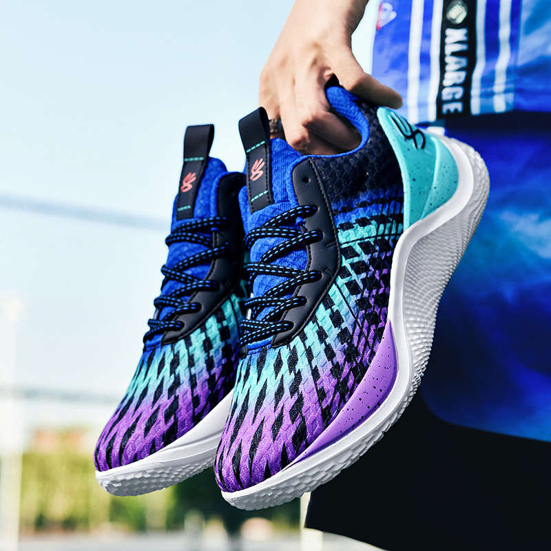 Sneakers Northern Lights Size Uk 7
