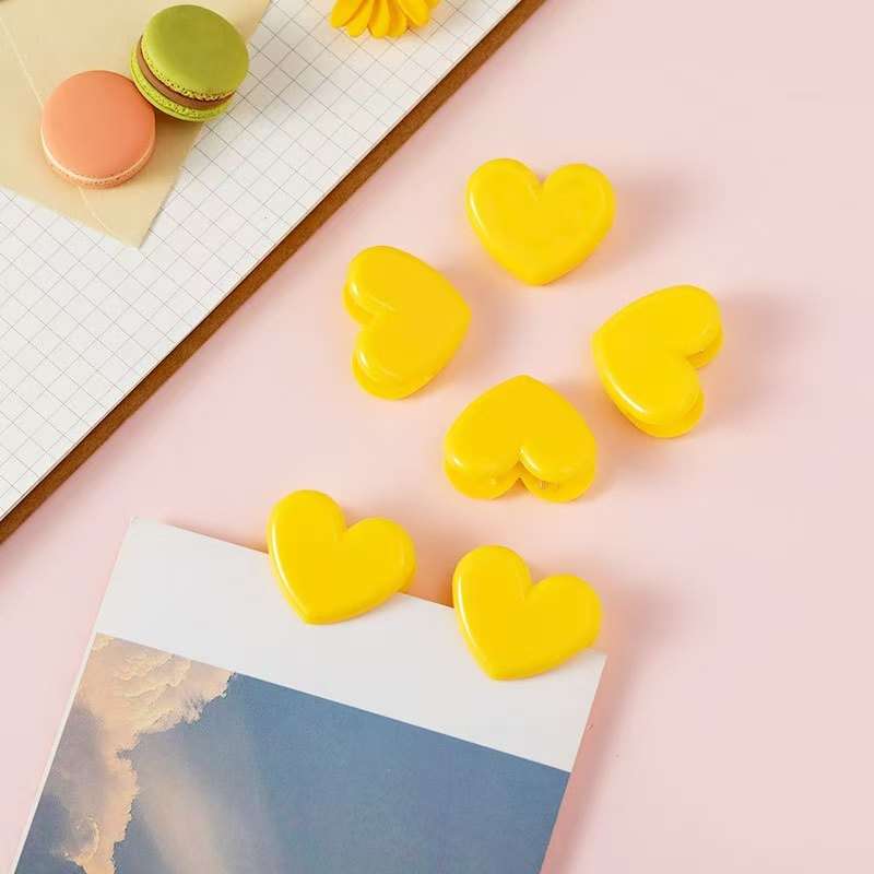 Clip Random Color 6Pcs