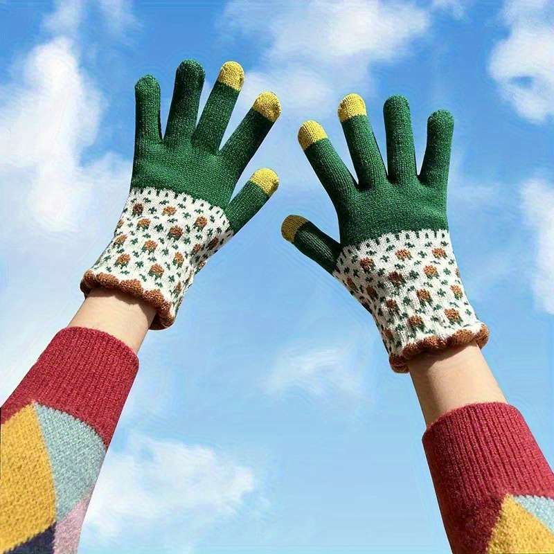Gloves Color Green Quantity2Pcs