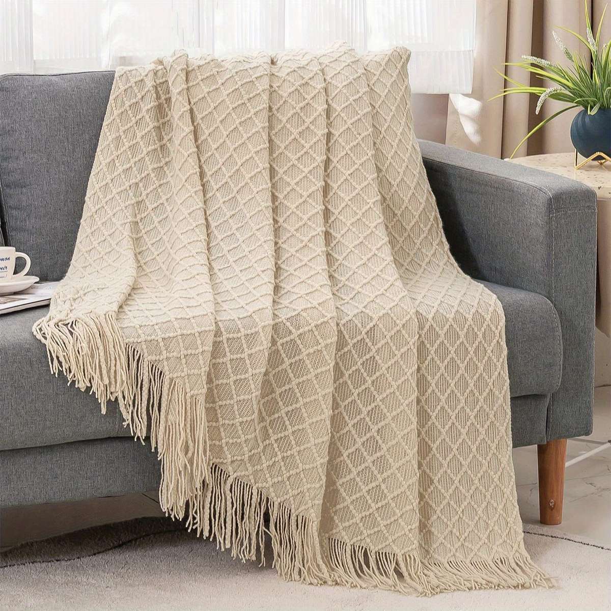 Blanket Color Beige size 152.4x203.2cm