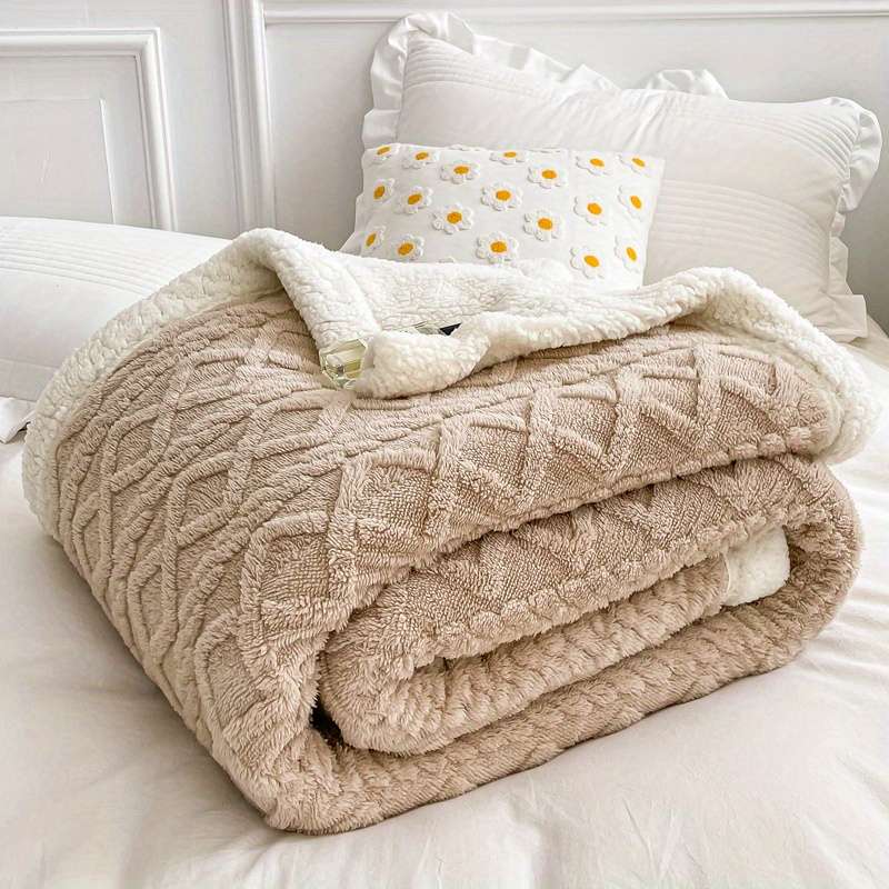 1ps Blanket Color White size 180cmx200cm 70inx78in