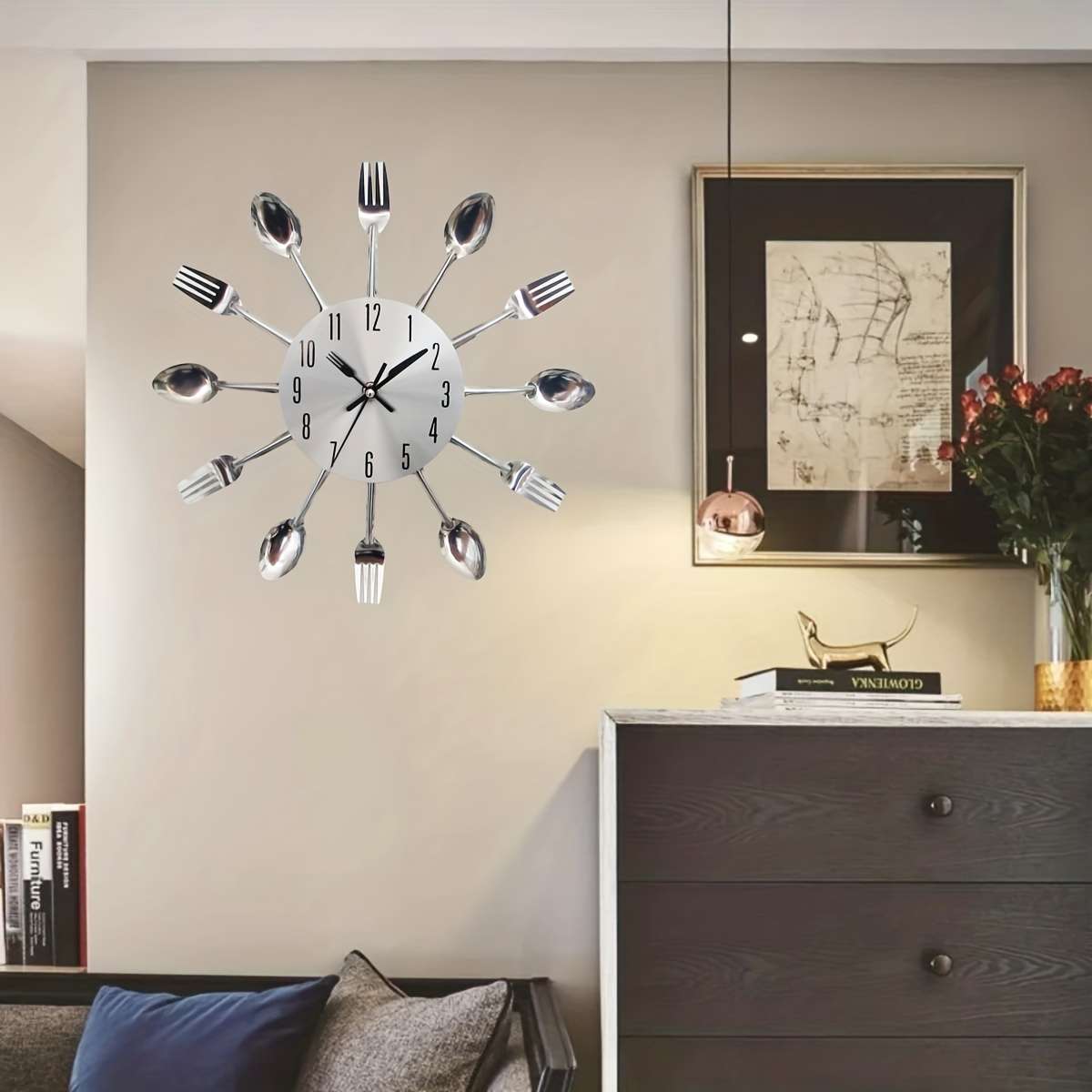 1pc Kitchen Hanging Clock Modern Creative Kitchen Tableware Hanging Clock with Fork and Spoon