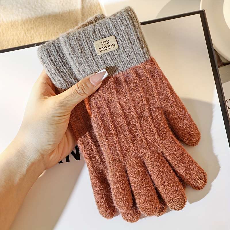 1 Pair Brown Warm Gloves