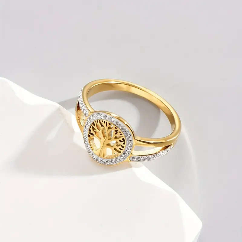 Trendy Ring With Tree Pattern