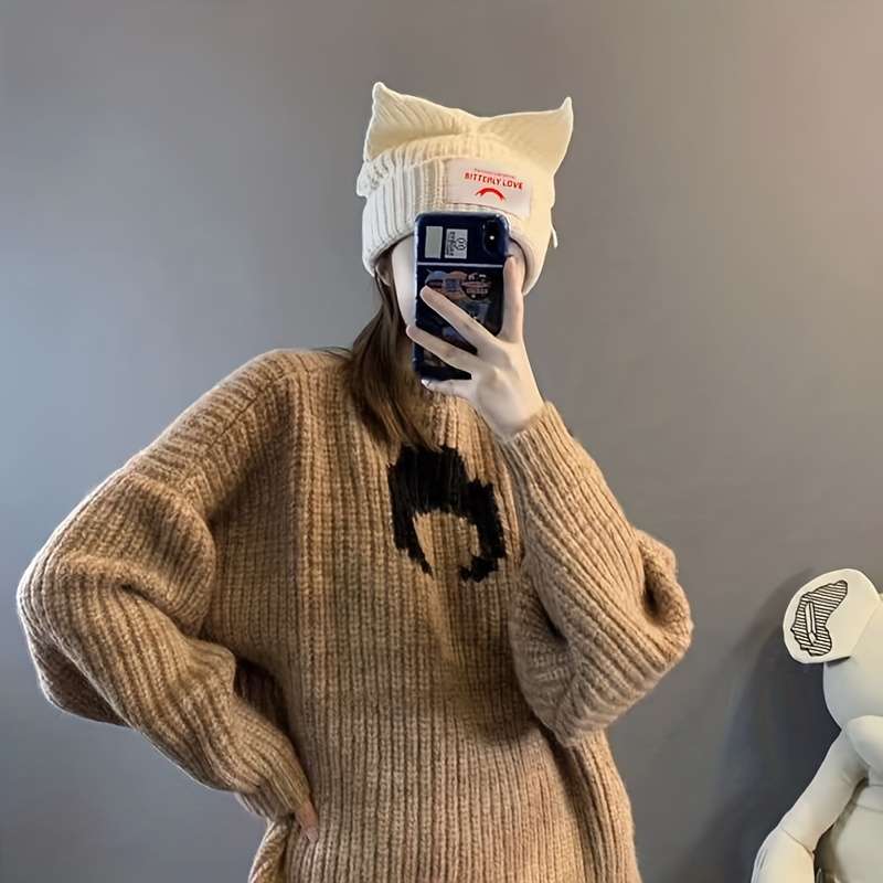 Hat Cat With Blue Blanket Pattern