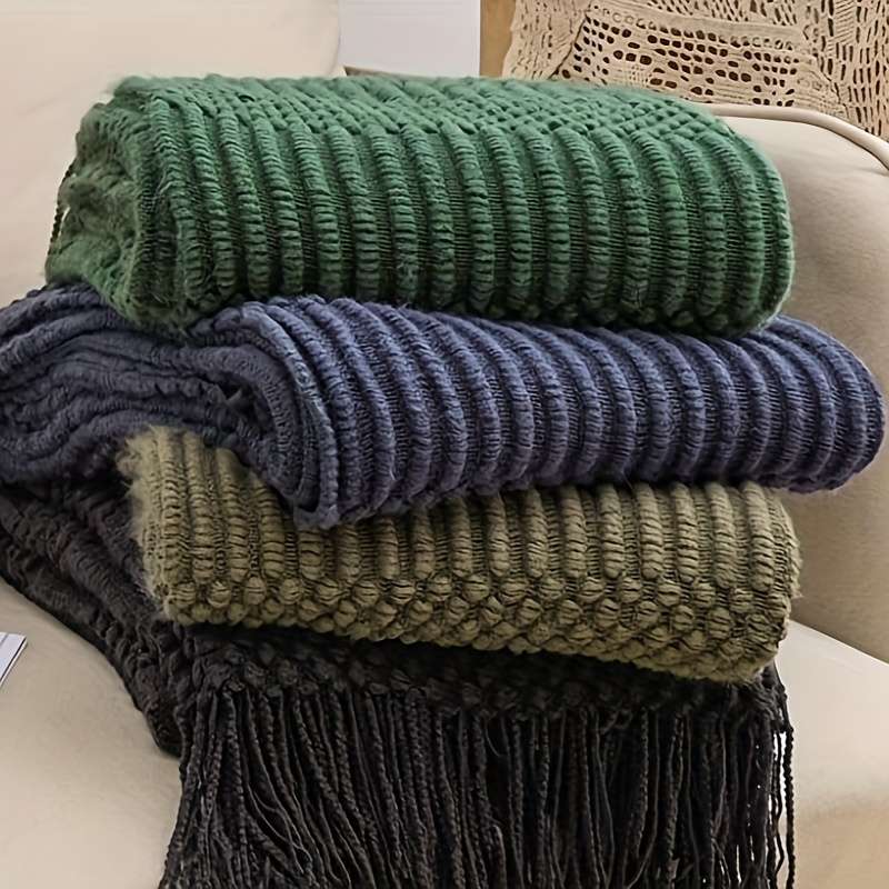 Blanket Color Green size 152.4x203.2cm